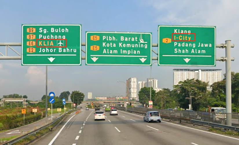 roads signs in Malaysia