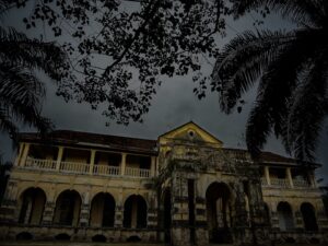 haunted place, caledonia house