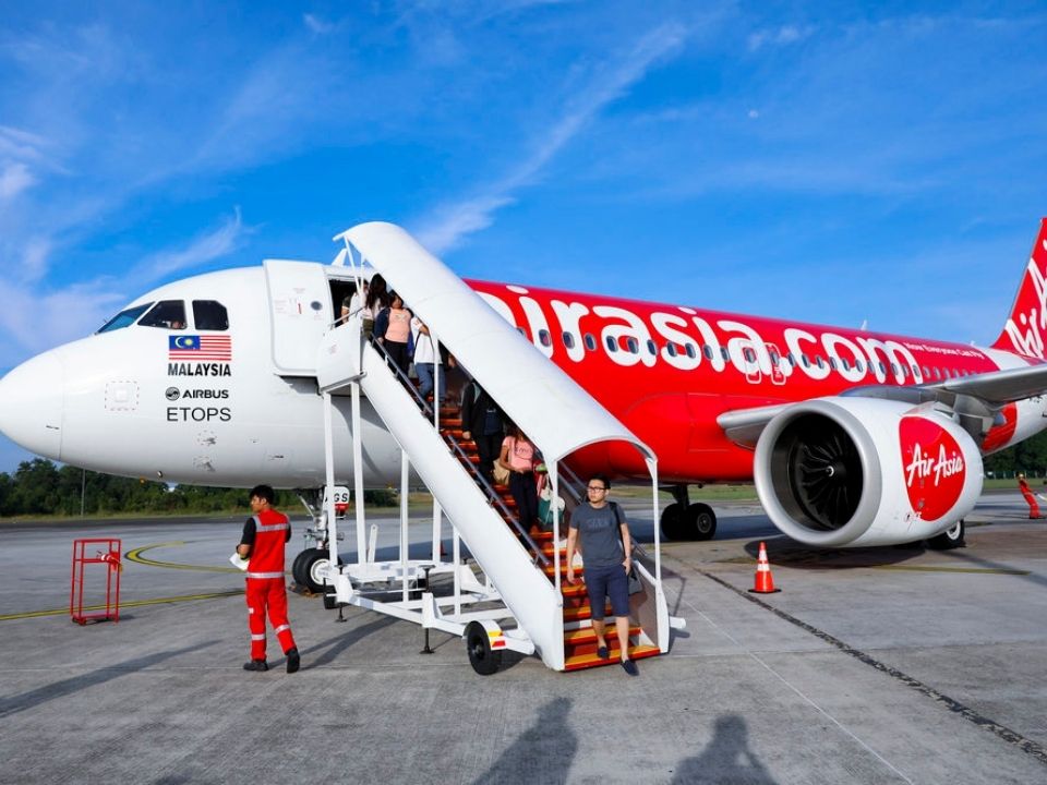 AirAsia low cost airline