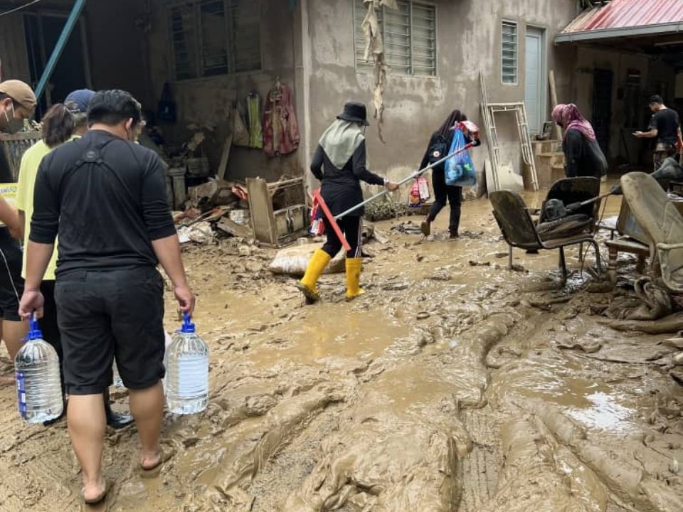 cleaning tips post flood