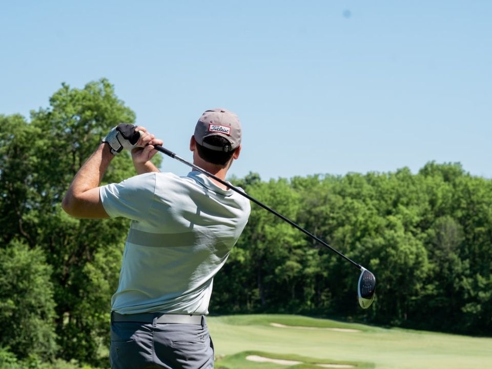 Golf driving range