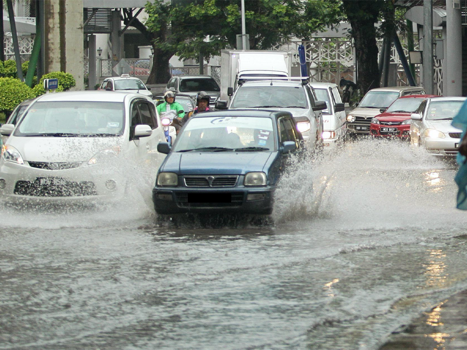 Malaysia Continuous Rain Warning flood