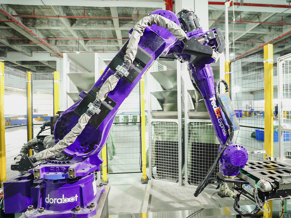 fedex dorabot dorasorter robot