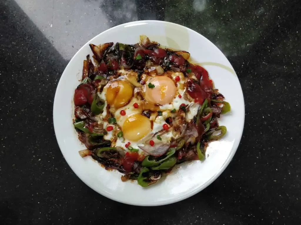 easy and simple dish ideas - Fried Egg With Soy Sauce