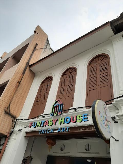 Ipoh popular places: Funtasy House Trick Art