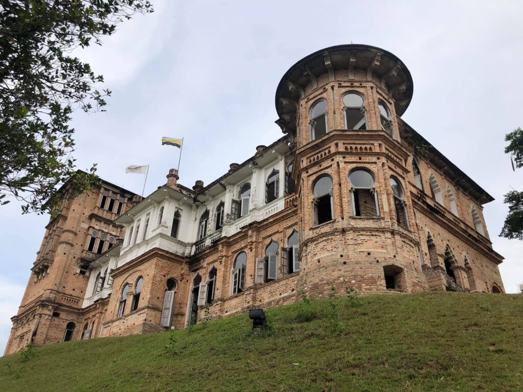 Kellie's Castle: colonial architecture in Malaysia