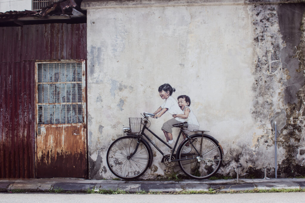 Ernest Zacharevic murals_1