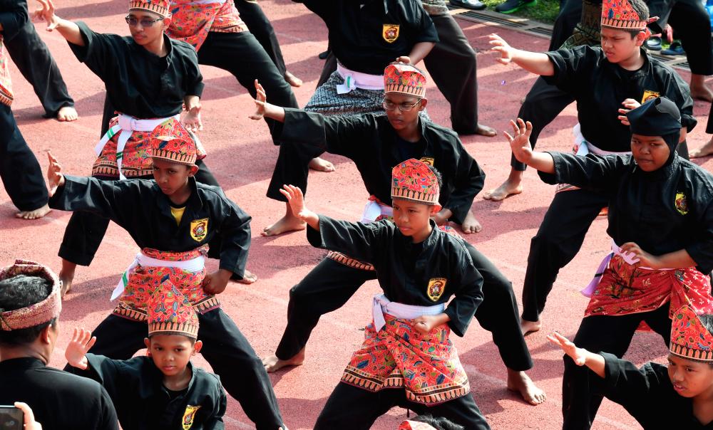 explore-these-six-prominent-malaysia-intangible-cultural-heritage-now