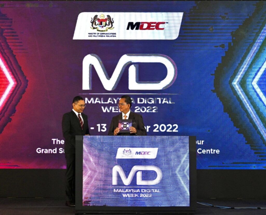 Unveiling the white paper entitled “Malaysia: Towards Becoming ASEAN’s Digital Capital”