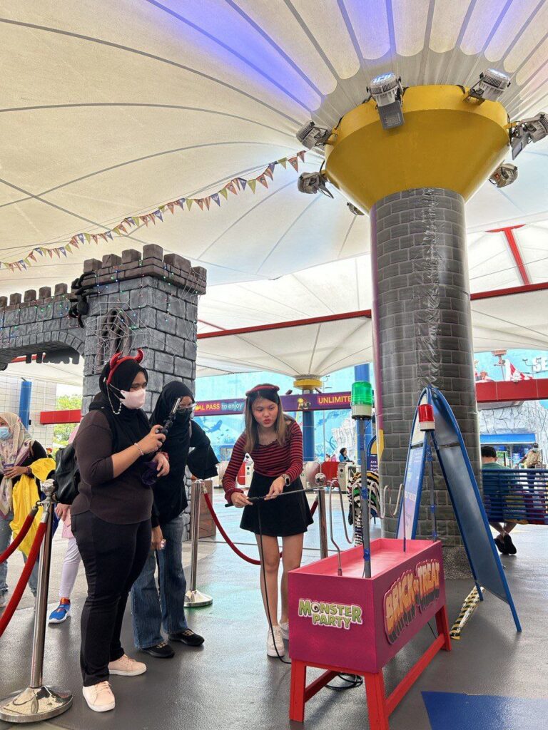 legoland's monster party activities