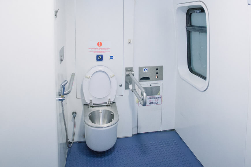 toilet in ets Malaysia