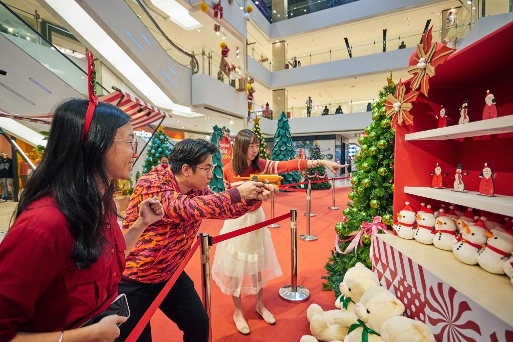 christmas in Malaysia malls - Fahrenheit88