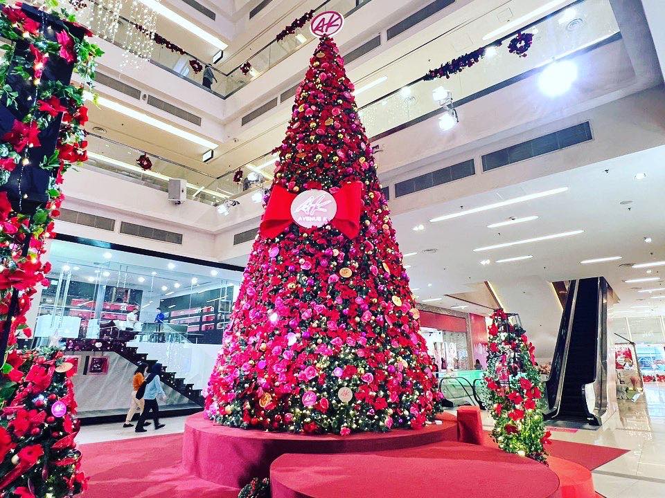 christmas in Malaysia malls - avenue-k