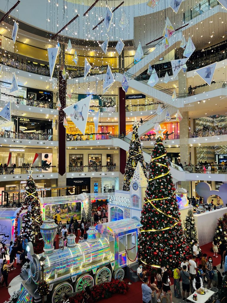 christmas in Malaysia malls - pavilion Bukit Bintang