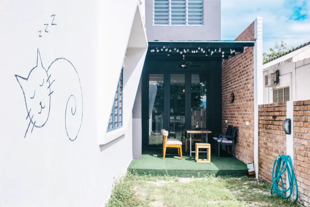 A pet-friendly Airbnb Stay @ Ipoh Zihsin Homestay