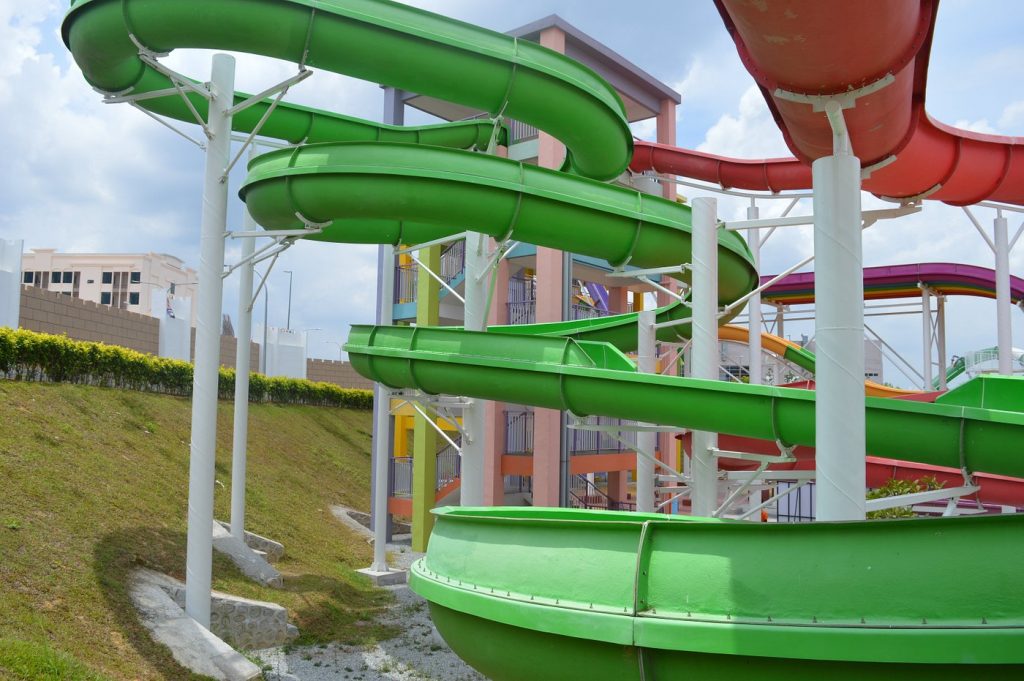 bangi wonderland themepark - school holiday activities in Malaysia