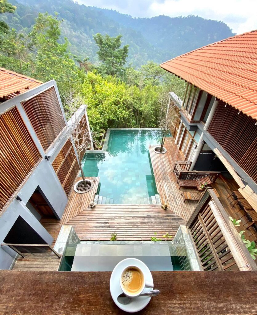 Shorea Villa Kemboja - bali style resort in Malaysia