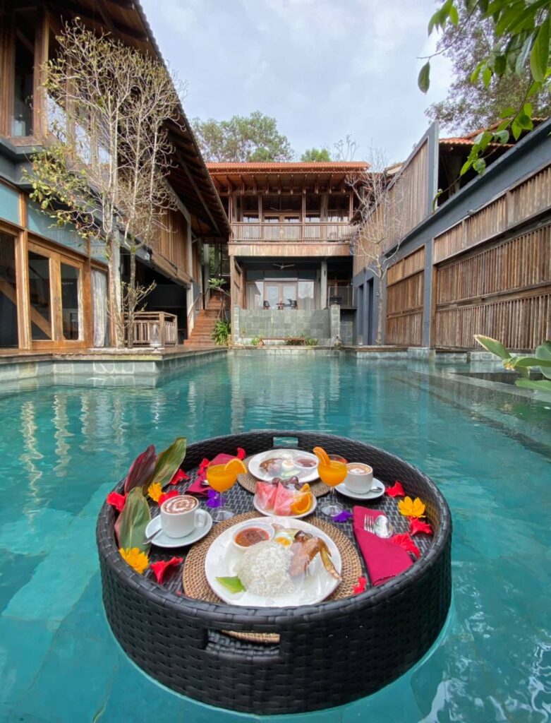 shorea villa kemboja - bali style resort in Malaysia