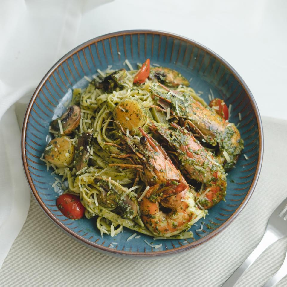 Seafood Pesto Linguine