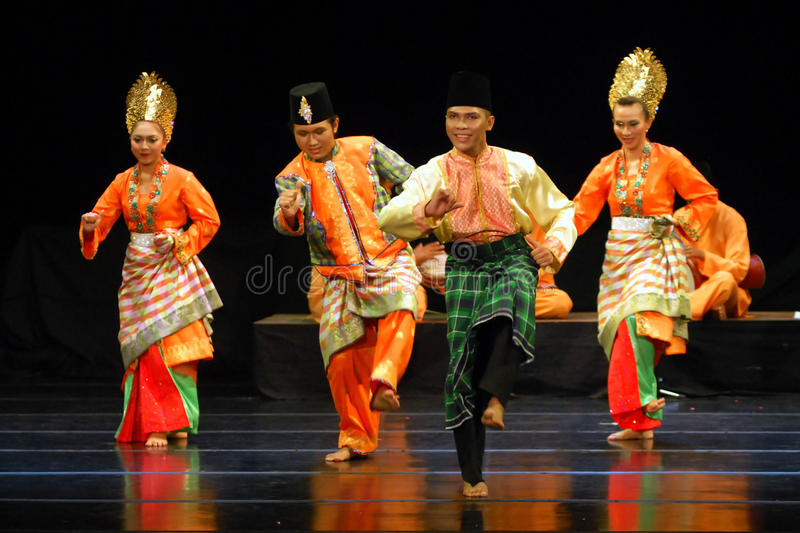 Traditional Dances In Malaysia
