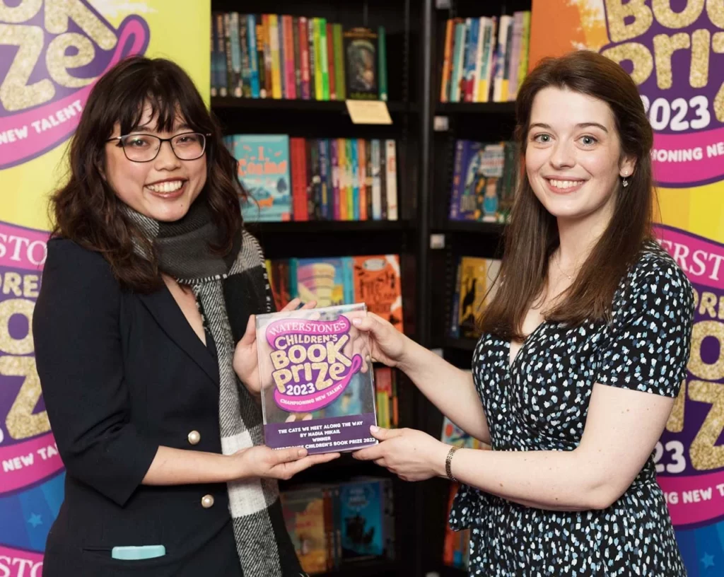 Florentyna Martin (right), the Head of Waterstone Children's with Nadia Mikail, the Winner of YA Writer Waterstones Book Prize.