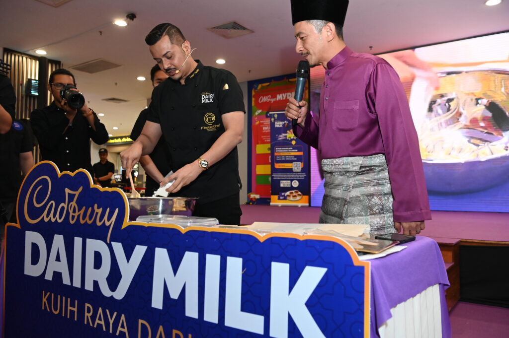 Kuih Raya Dari Hari 2023, Chef Dato' Fazley Yaakob's demonstration on stage