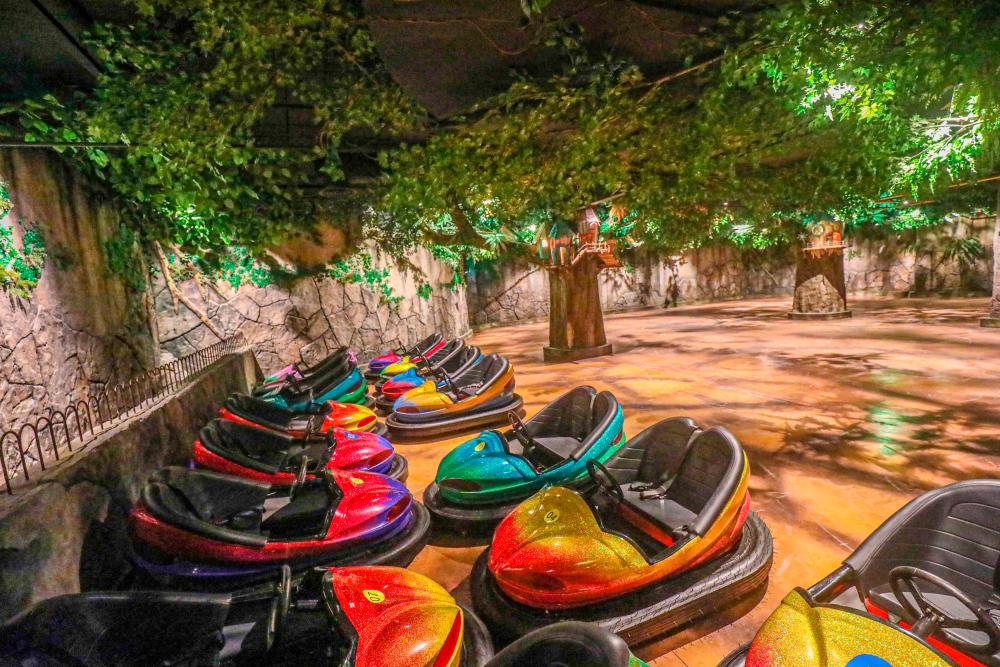 Fairyland Bumper Car - Fun X World Summit USJ