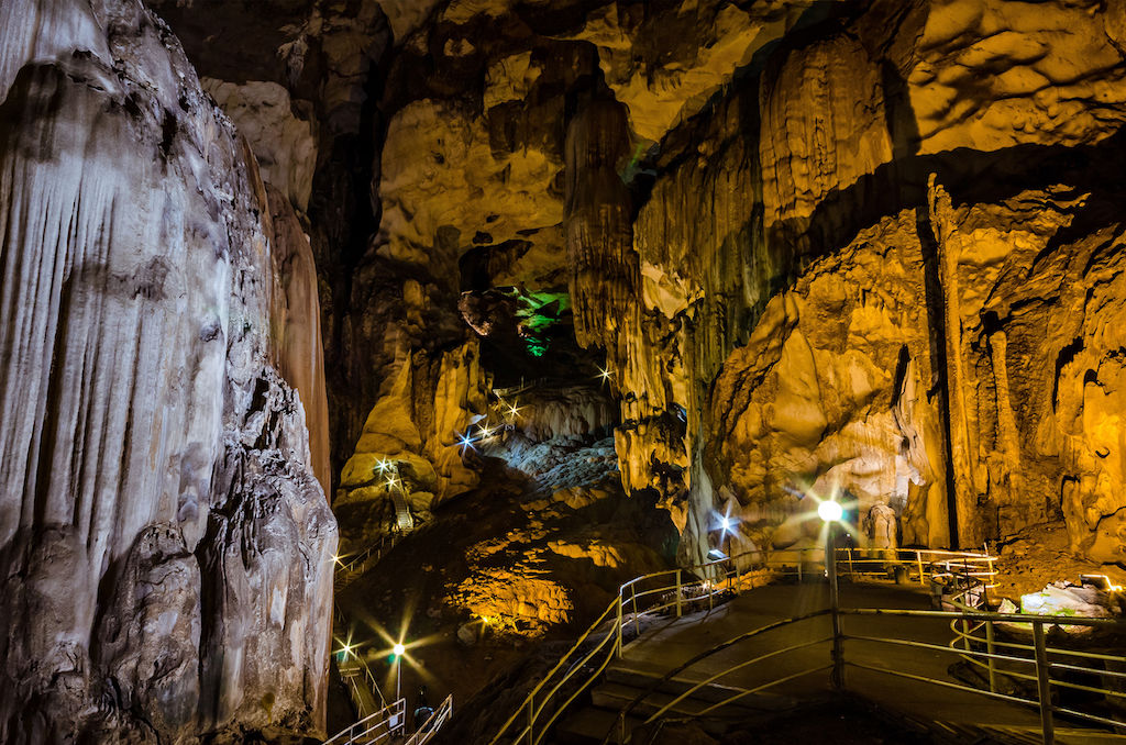 Best Caves In Malaysia: Tin Mine Cavern of Gua Tempurung, Perak