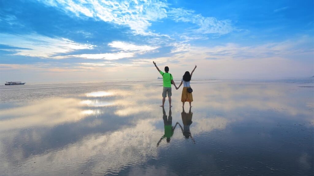 visit natural attractions in malaysia, sky in the mirror, kuala selangor