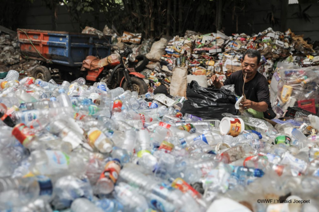 Raise Awareness About Waste Reduction In Malaysia