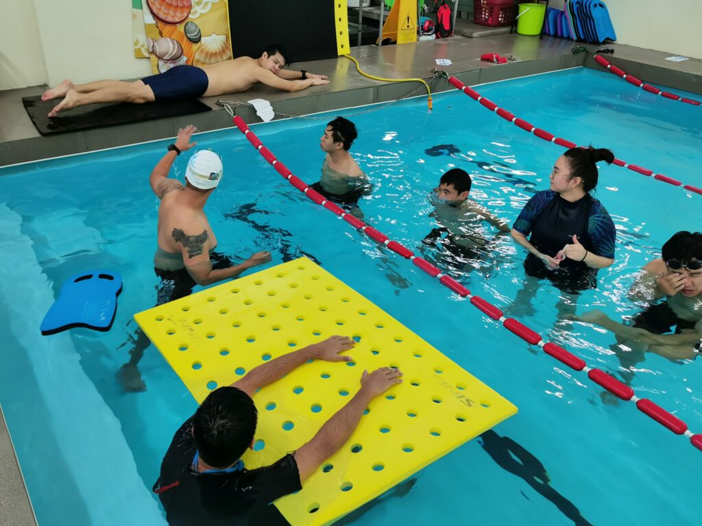 BlueFish Swim School, swimming class in kl