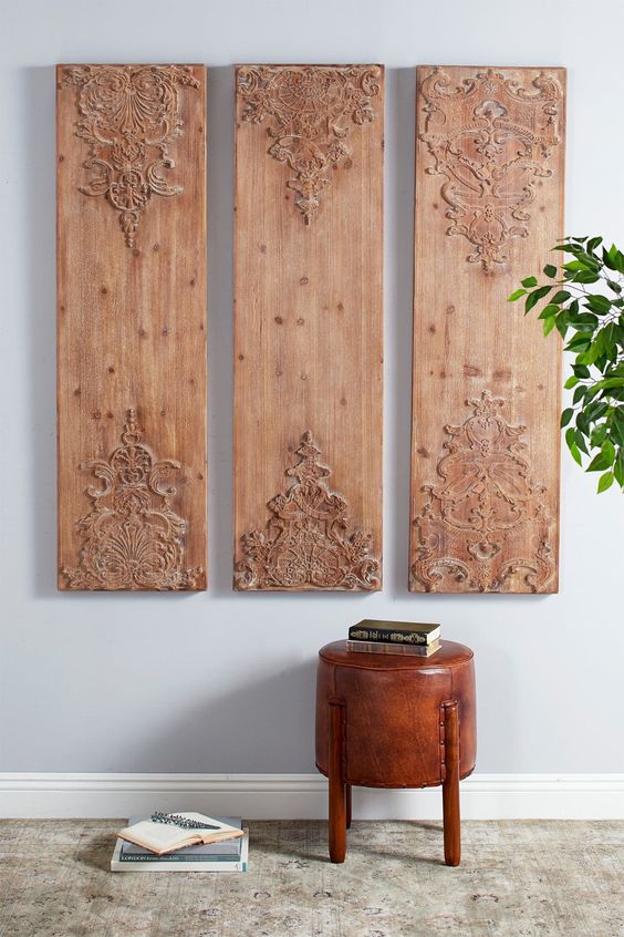 Examples of Wood Carving As Home Decor
