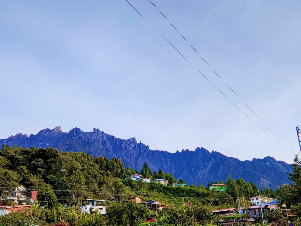 Homestay at Kundasang: The Purple Cottage Homestay