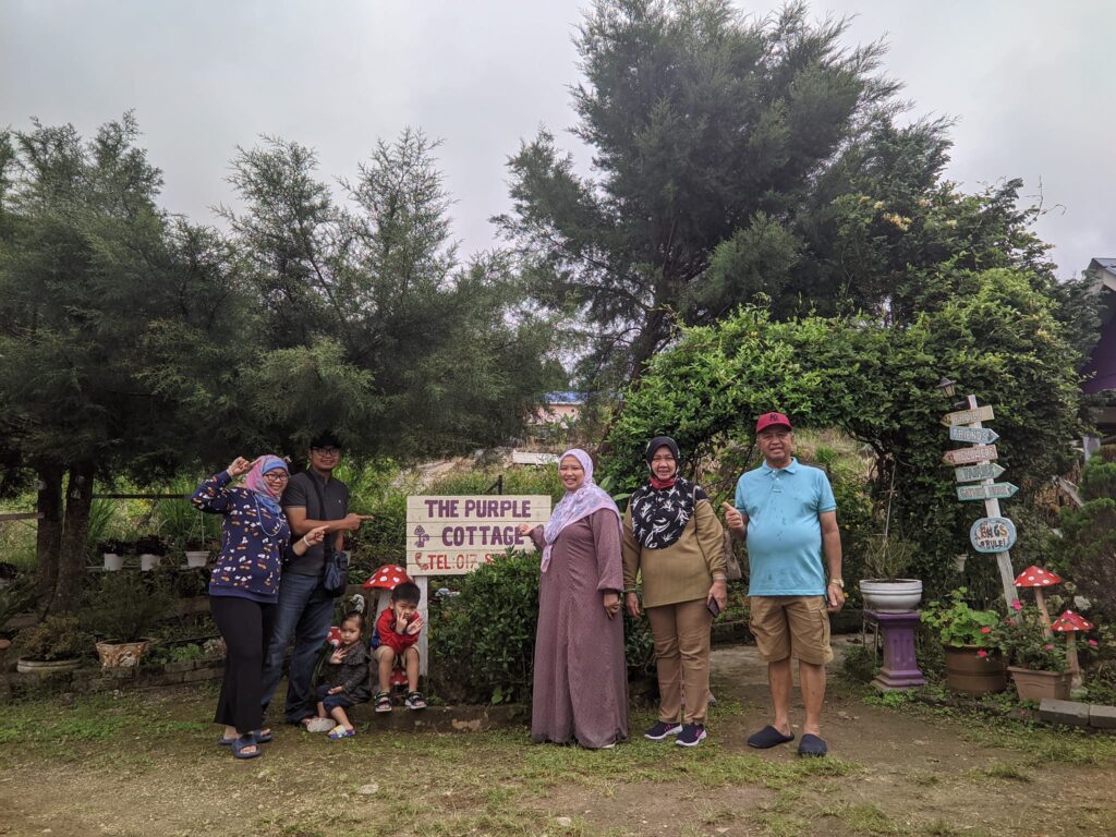 Family visiting the purple cottage homestay