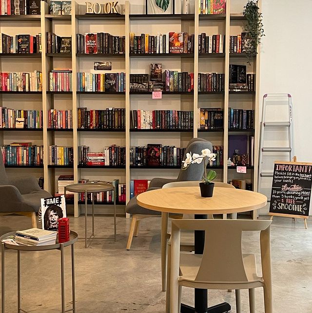 Coffee with books at orchid's library cafe