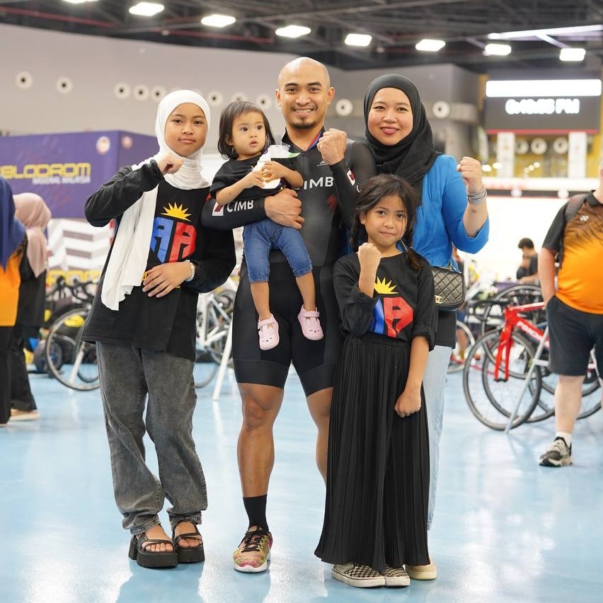 Gardenia KL Wellness Begins At Home 2023: Dato' Azizulhasni Awang's family