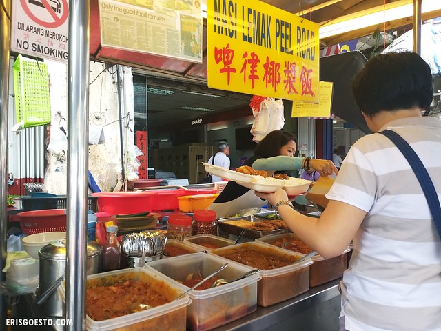 Famous nasi lemak in KL : nasi lemak peel road