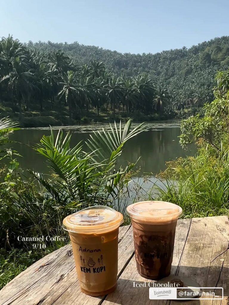kem kopi drinks with the view
