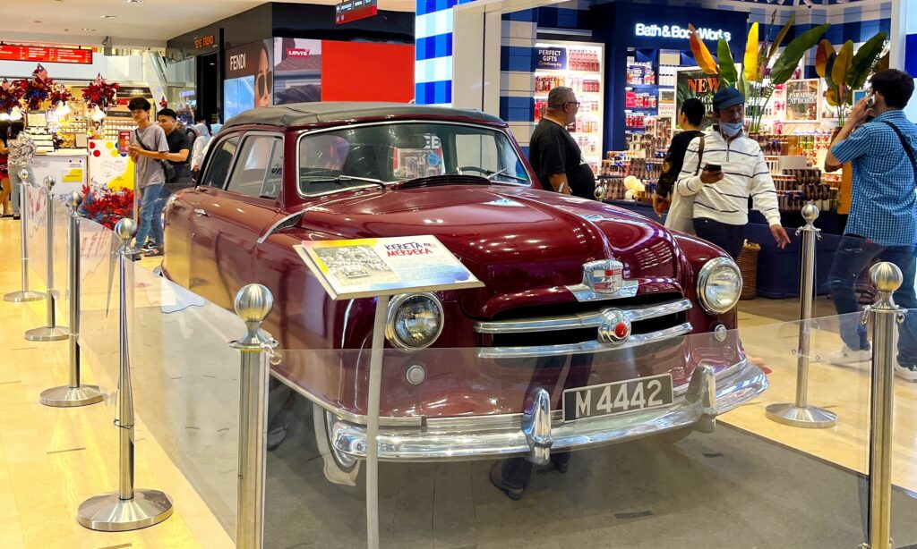 The Iconic Nash Rambler Convertible