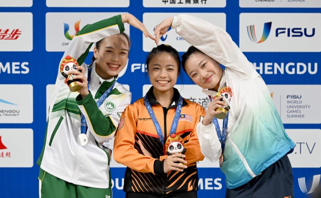 The winners of women wushu