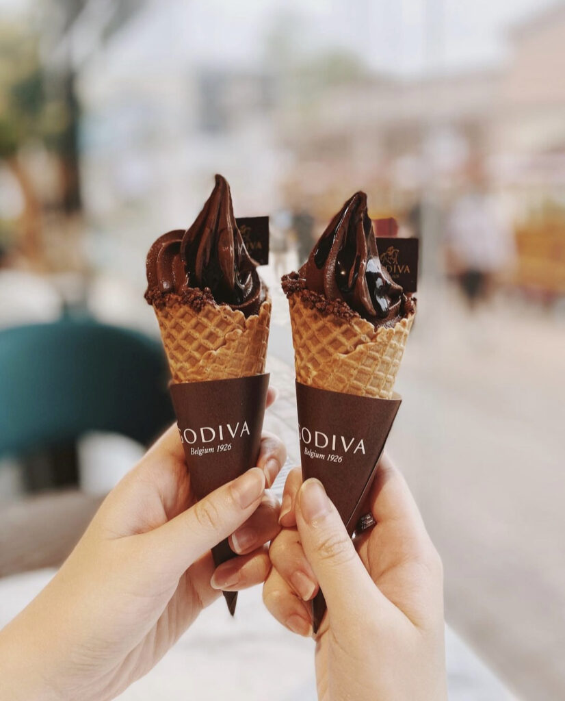 GODIVA Chocolate Ice Cream