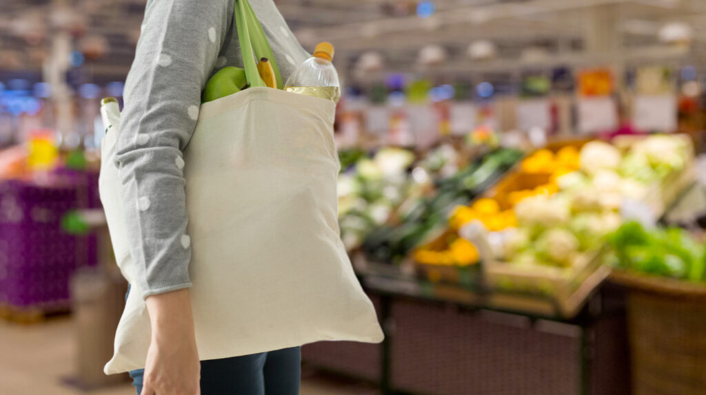 Eco-Friendly Practice: Ditch Your Plastic Bag Habits