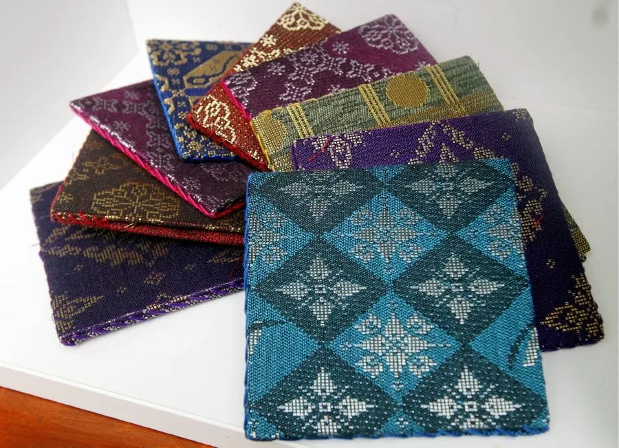 Getting To Know 'Shimmery' Songket
