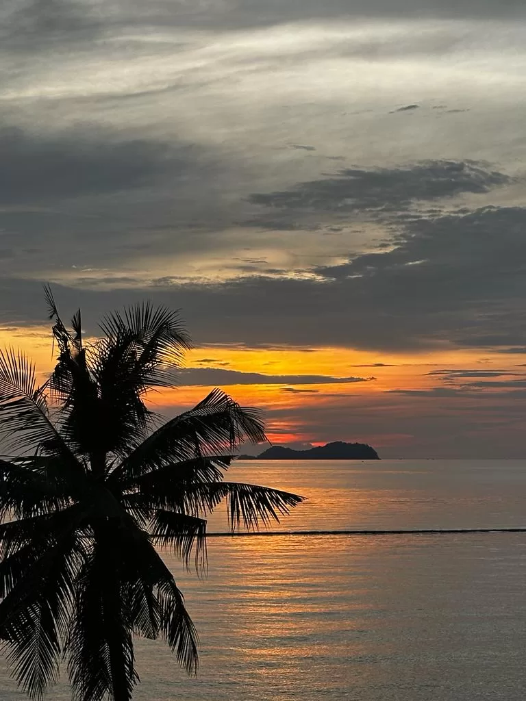 Sunset In Pantai Esen, Batu Maung