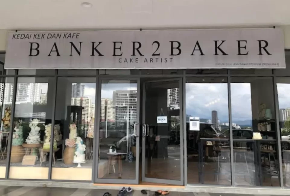 Come & Visit The Banker2Baker Cake Shop!