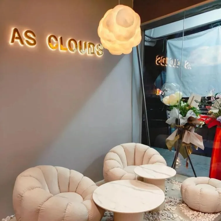 A Unique Cafe Experience @ As Clouds