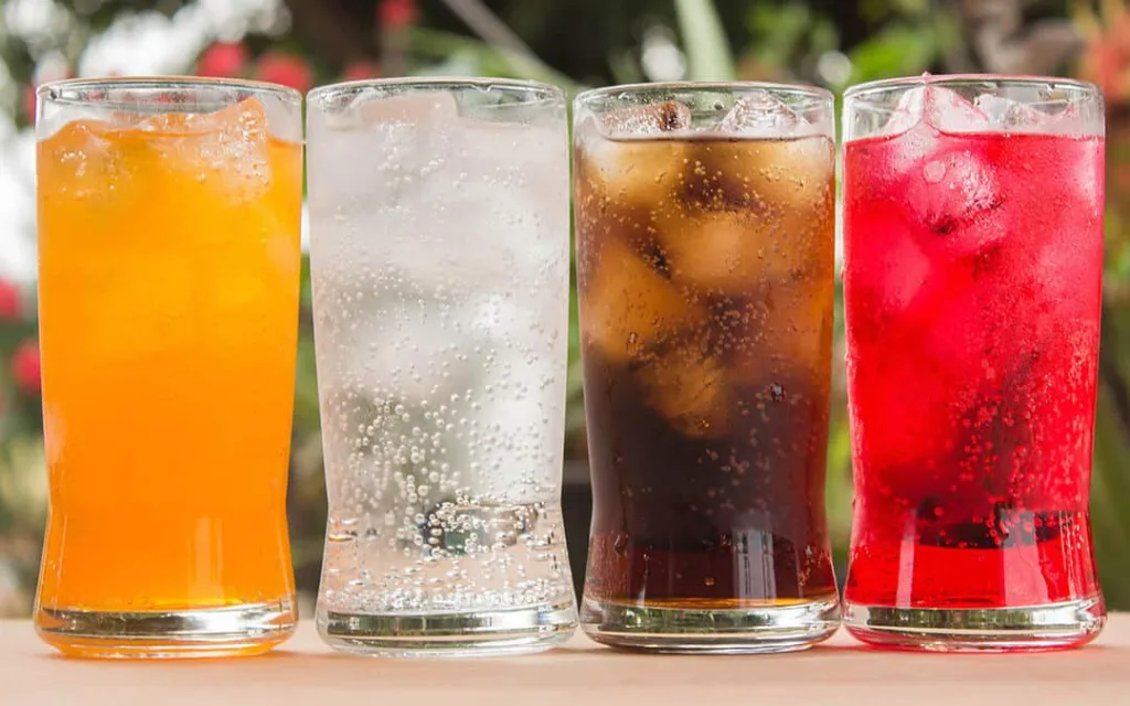 Foods That Can Cause Bloating - Carbonated drinks