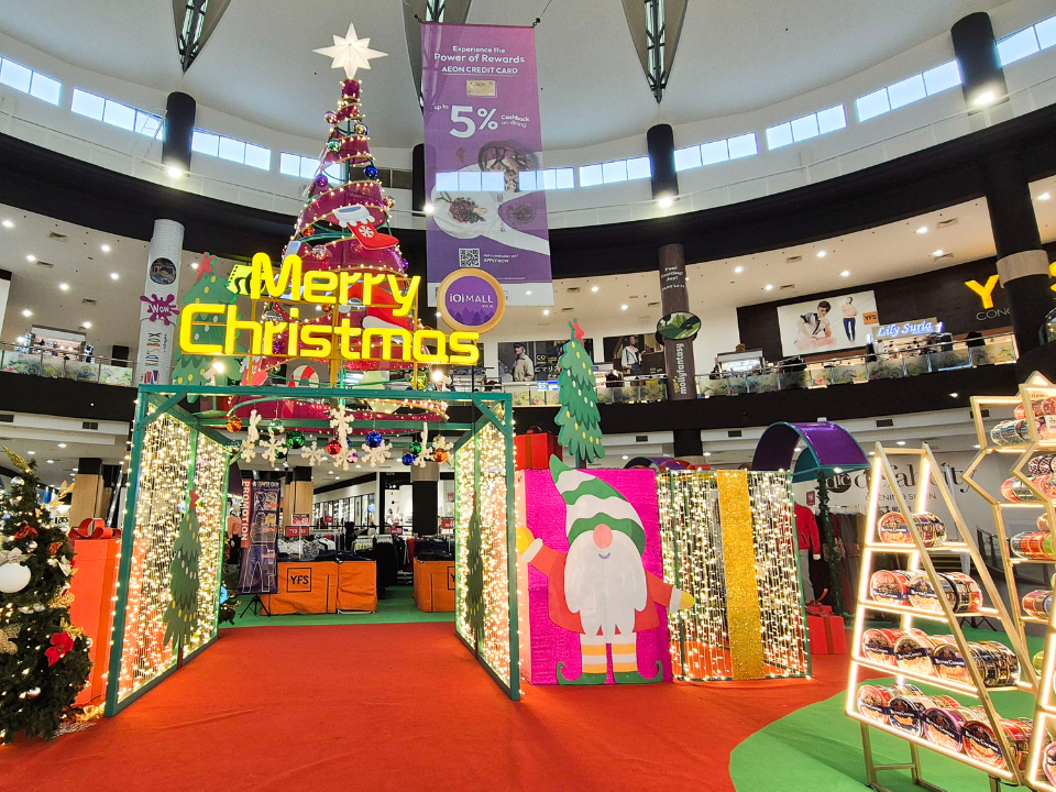 ioi mall kulai christmas 2024