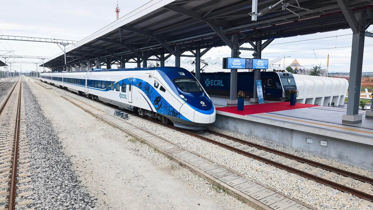 ECRL train at station platform ahead of ECRL fares launch