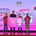 pandapro civil servants rebate launch by Fahmi Fadzil and foodpanda Malaysia MD Kenneth Soh